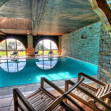 Stylish With A Balcony 2*